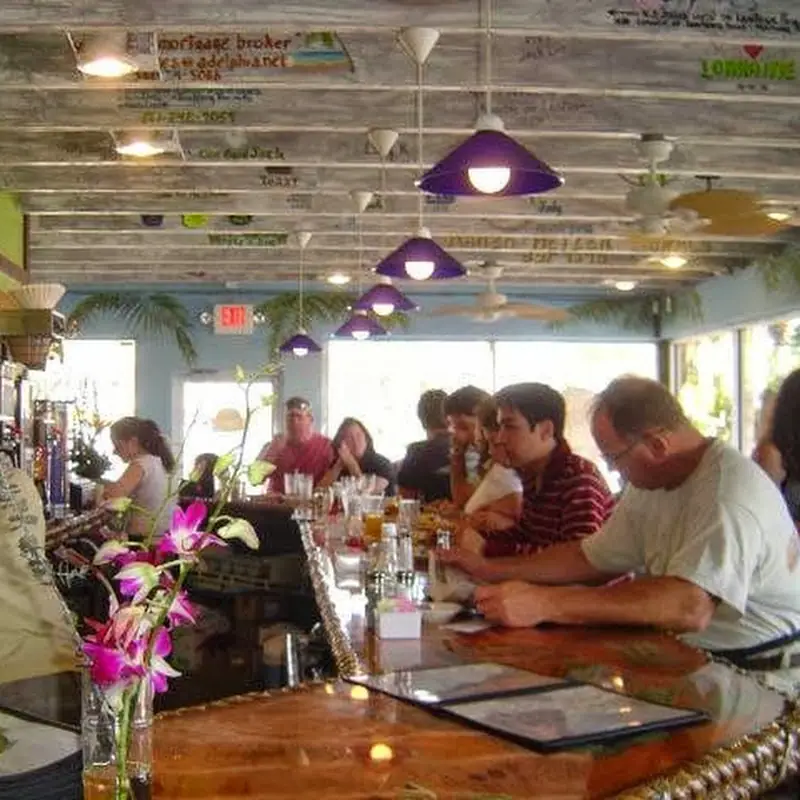 Kona Bay Cafe