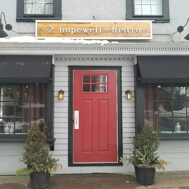 2 Hopewell Bistro & Bar