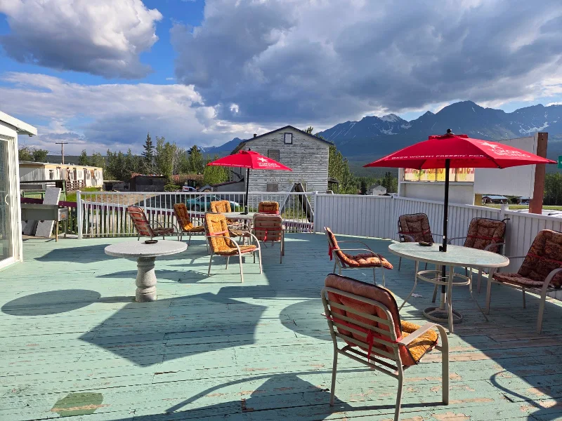 Kluane Park Inn Restaurant