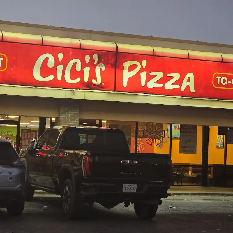 Cicis Pizza
