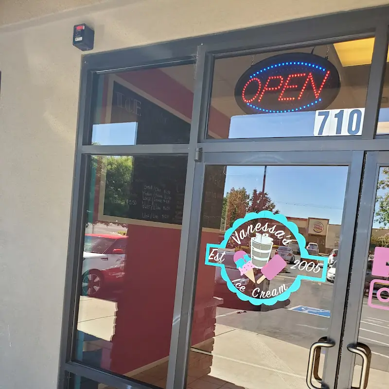 Vanessa's Ice Cream - Merced