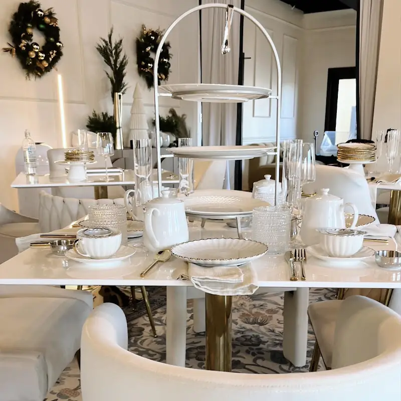 Oak + Rose Tea Room