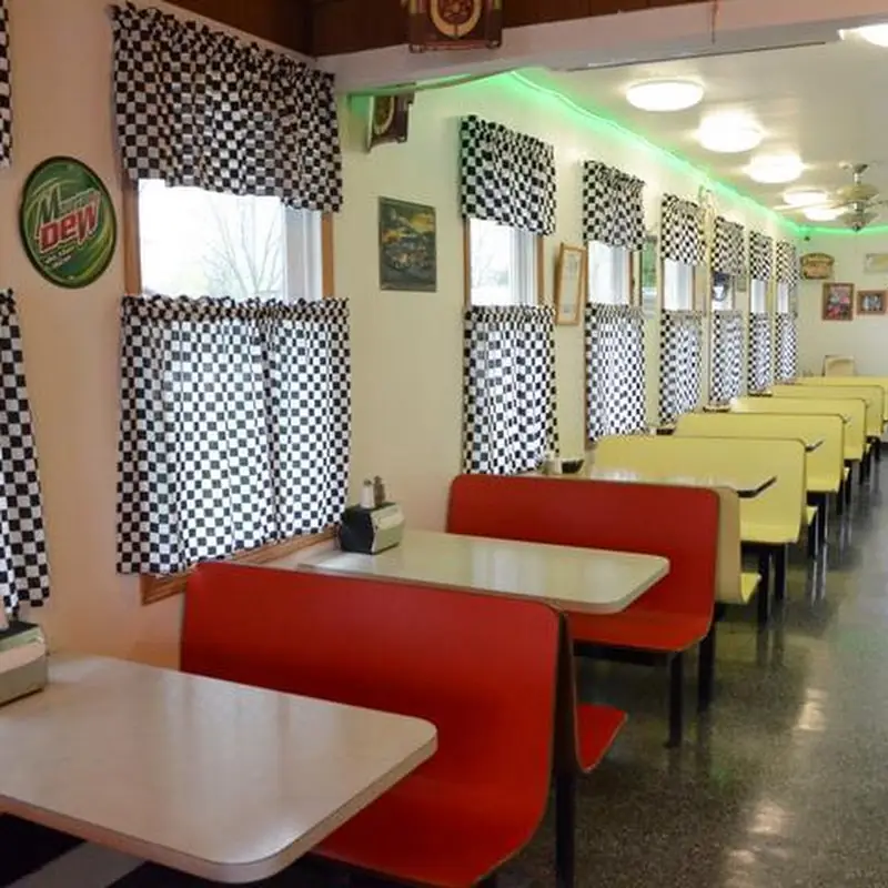 Rock N Roll Dairy Bar & Raceway