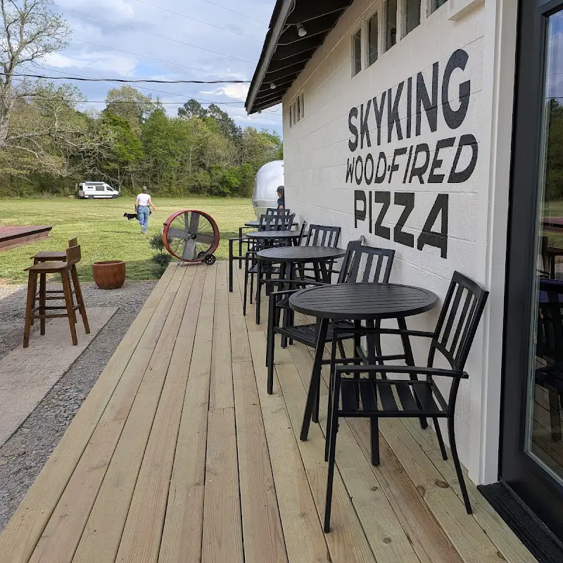 SKYKING PIZZA MINNOW CREEK
