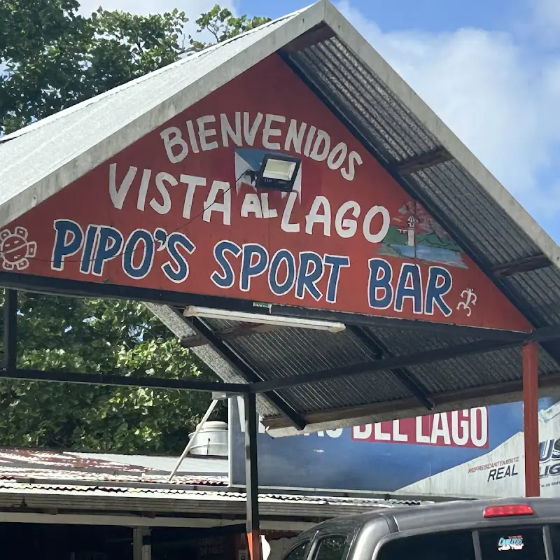 Vista el Lago Pipo's Sport Bar