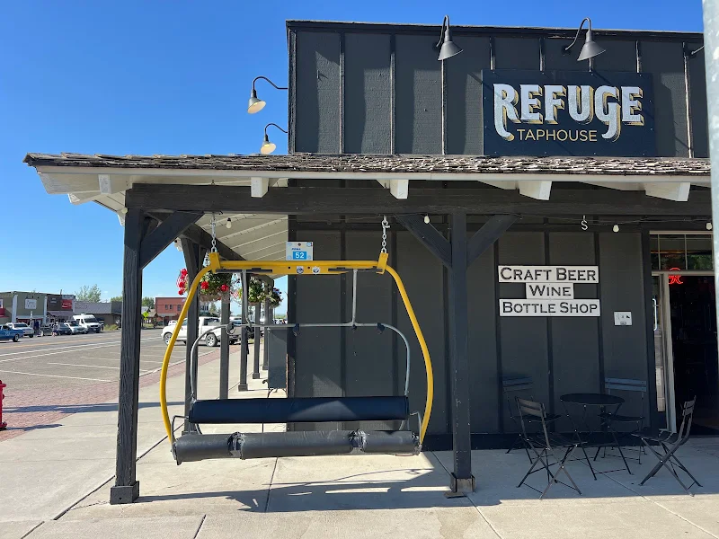 Refuge Taphouse