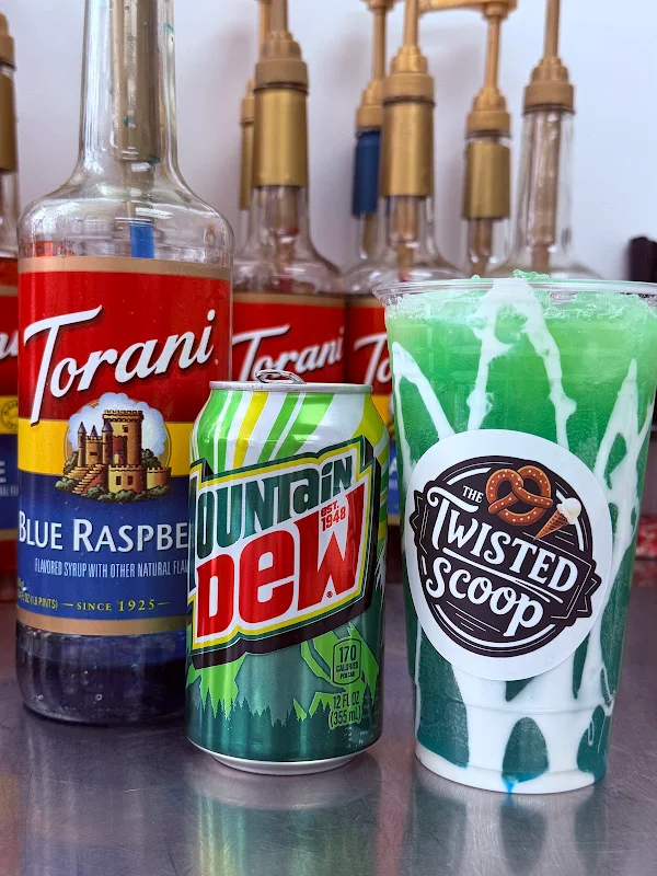 The Twisted Scoop Hartland