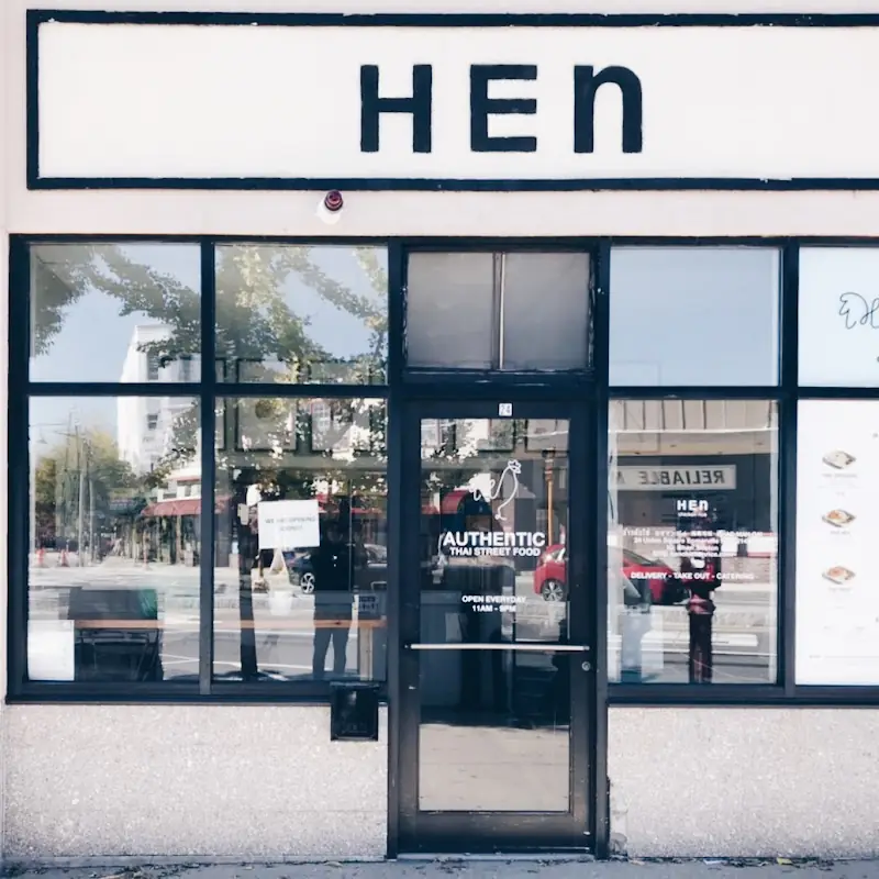Hen Chicken Rice