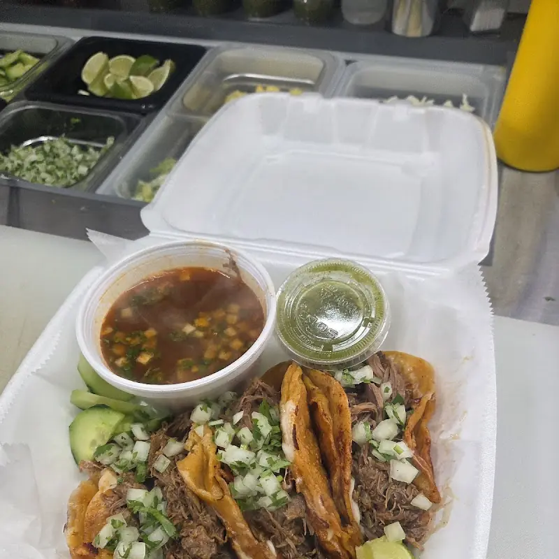 CHECOS TACOS