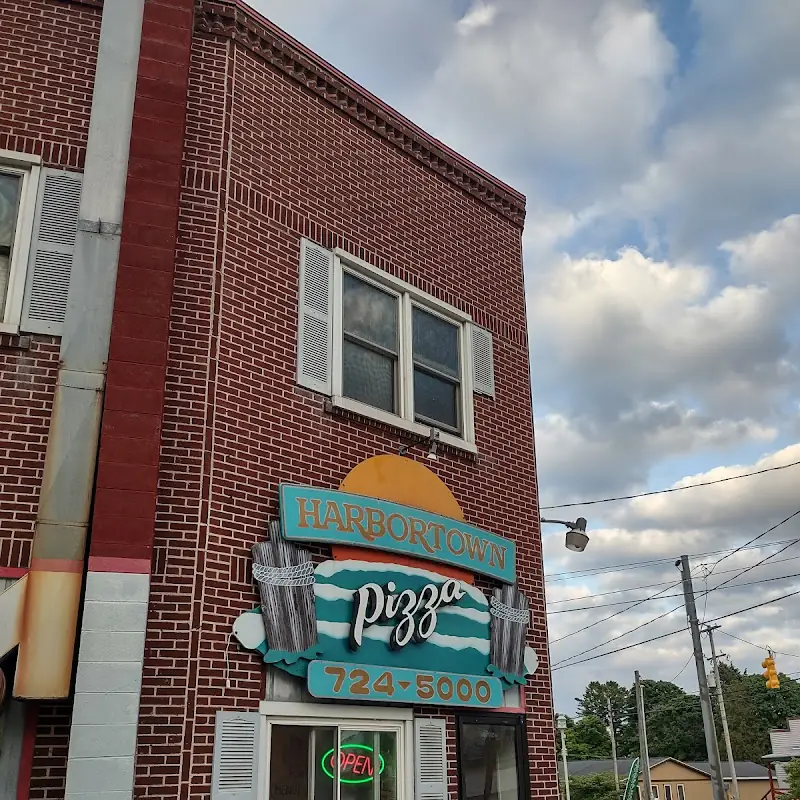 Harbortown Pizza