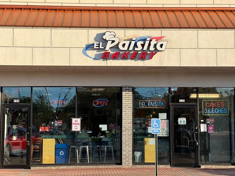 El Paisita Bakery