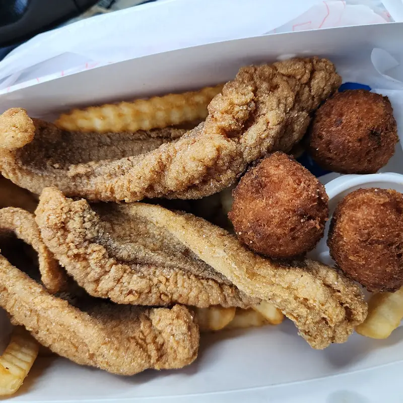 Raynor's Seafood & Restaurant