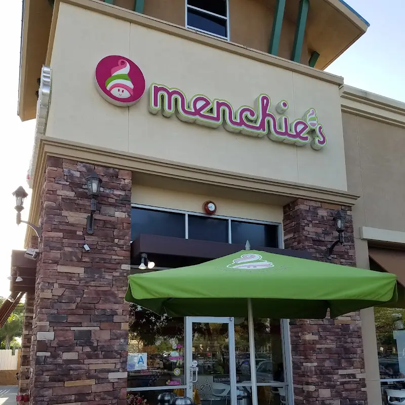 Menchie's Frozen Yogurt