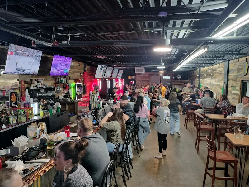 Hat Tricks Sports Bar & Grill