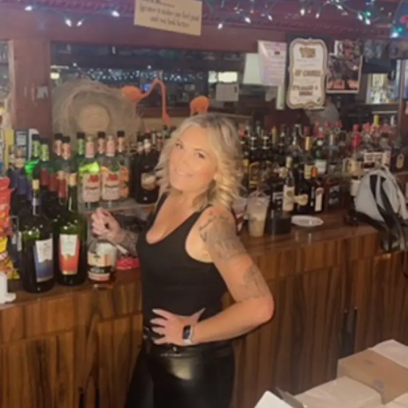 Chesley's Bar & Grille