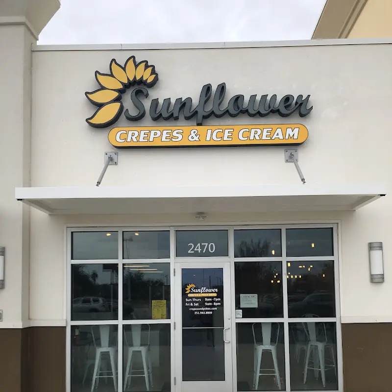 Sunflower Crepes & Poke Bowl