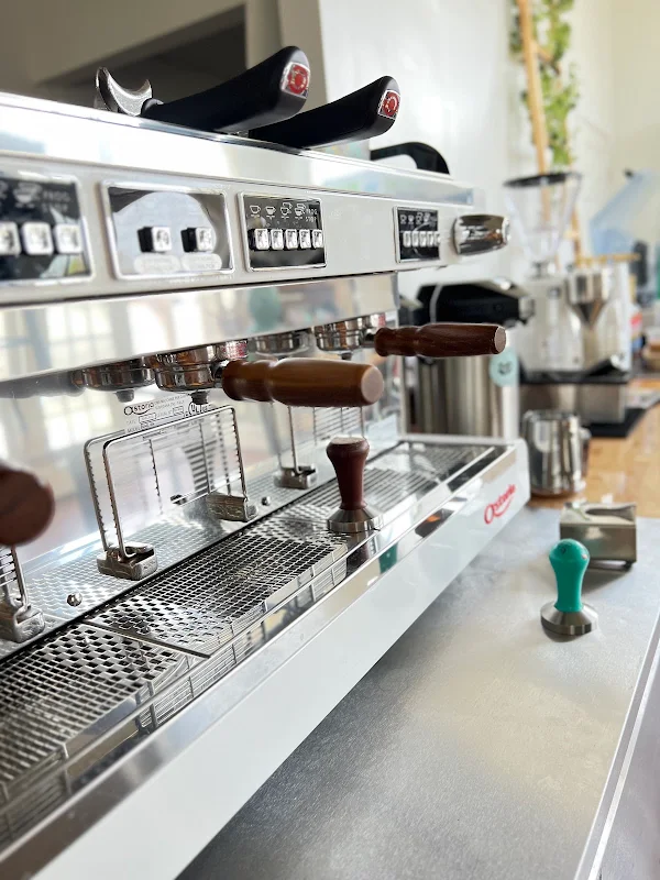 Middle Grounds Coffeehouse - Drive Thru
