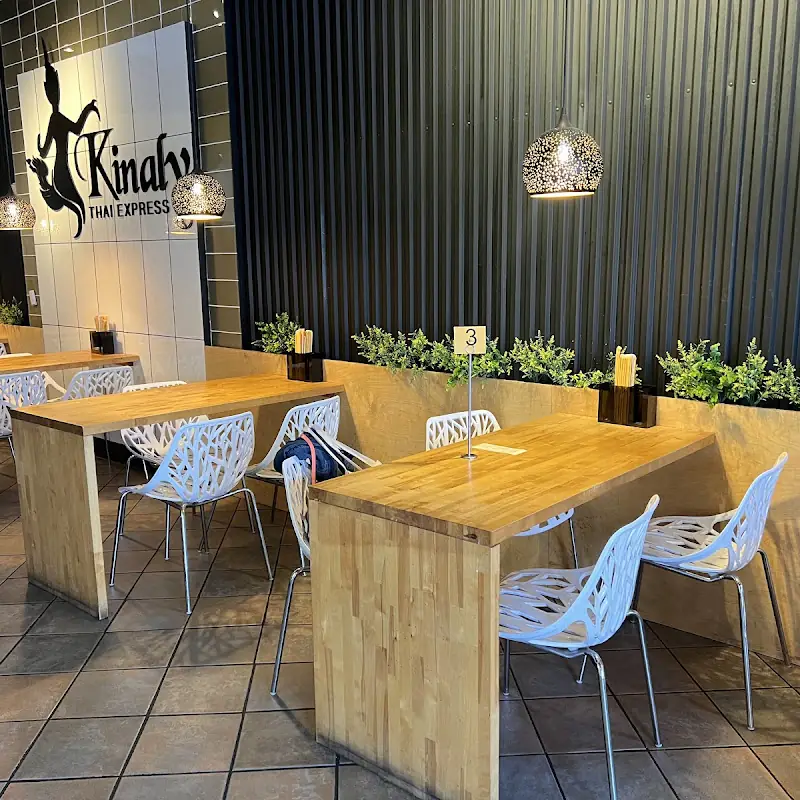 Kinaly Thai Express (Escondido)