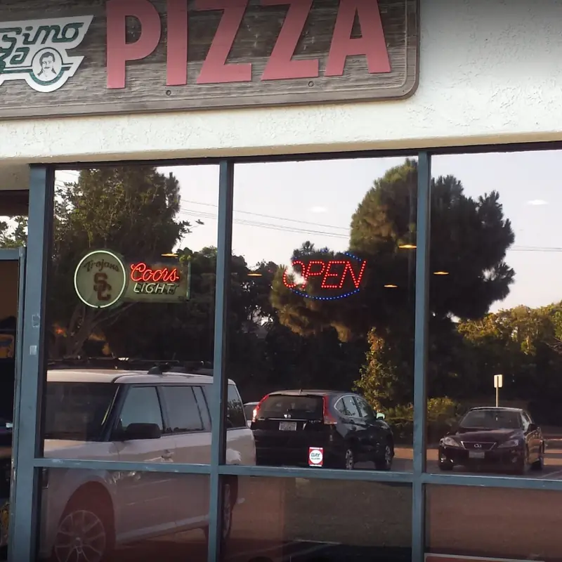 Massimo's Pizza