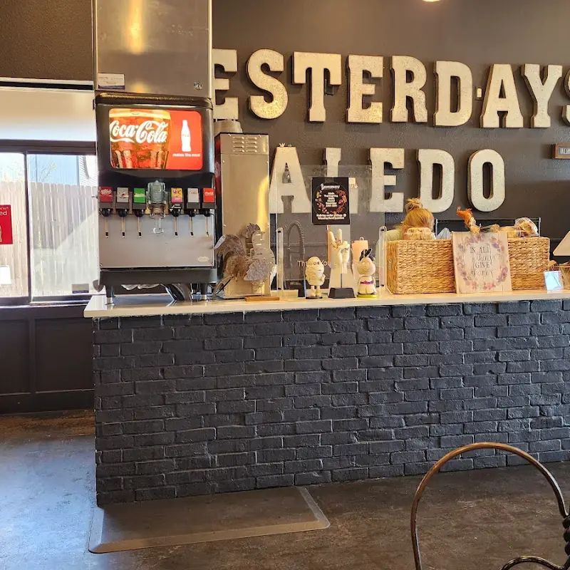 Yesterdays Sandwich Shop In Aledo