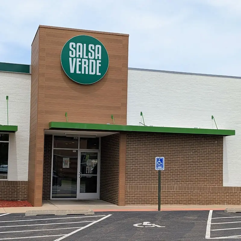 Salsa Verde Restaurant