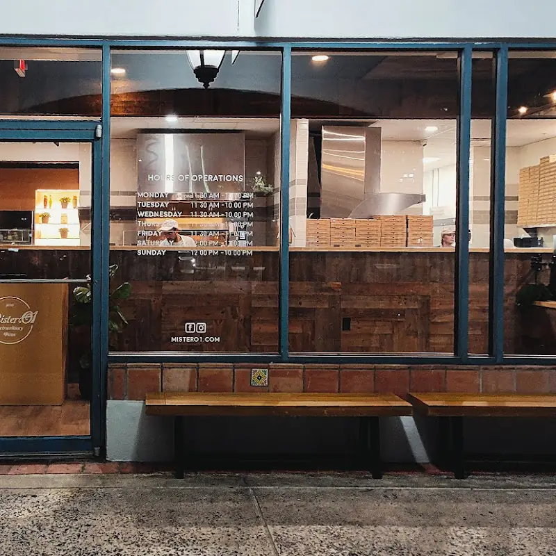 Mister O1 Extraordinary Pizza Mission Bay