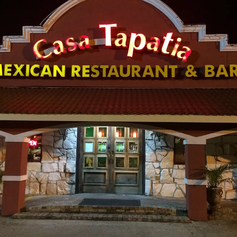 Casa Tapatia Mexican Restaurant & Bar