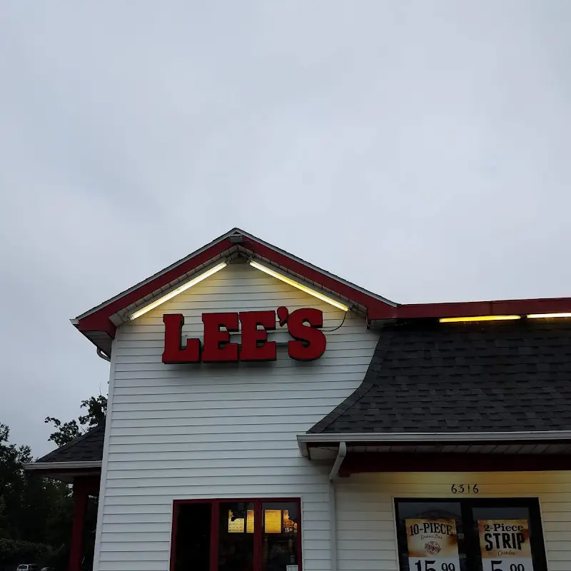 Lee's Famous Recipe Chicken