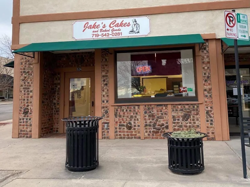 Cakes Plus
