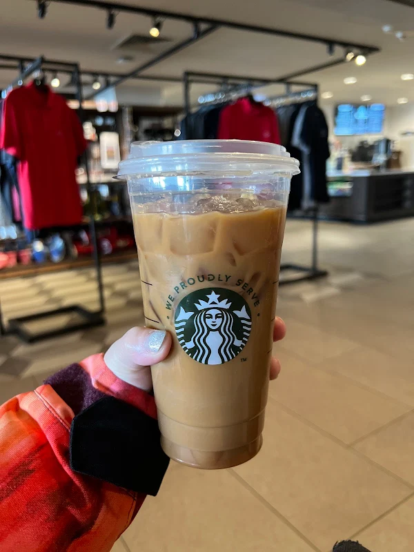 Saddle Lounge and Grill (Serves Starbucks coffee)