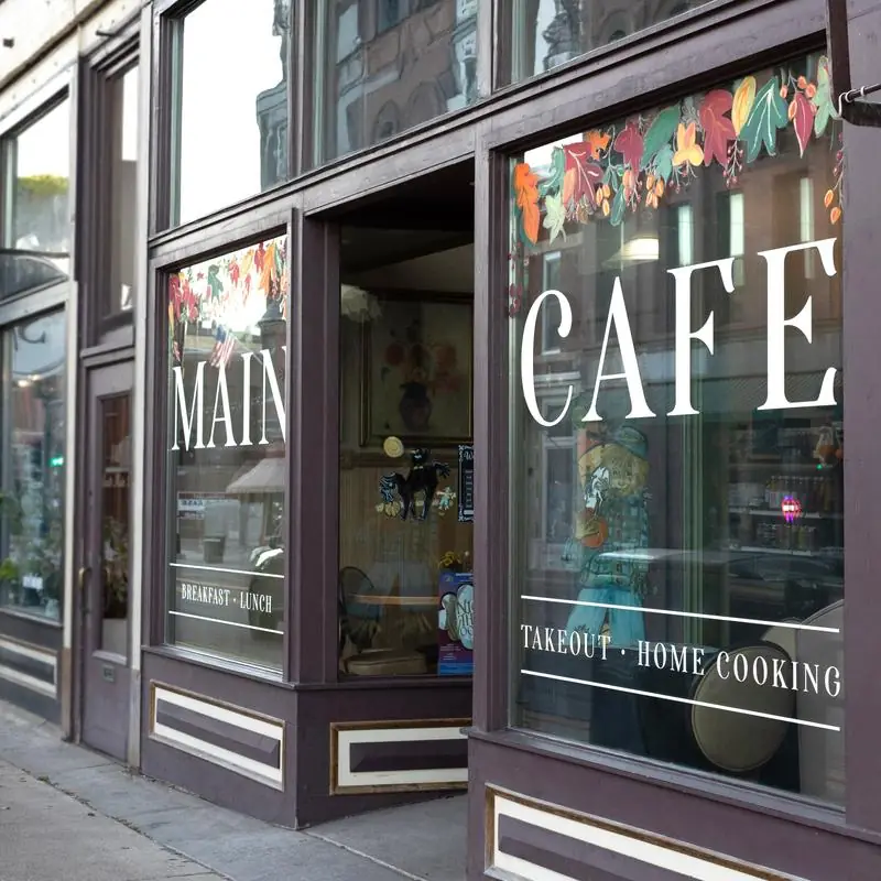 The Main Cafe