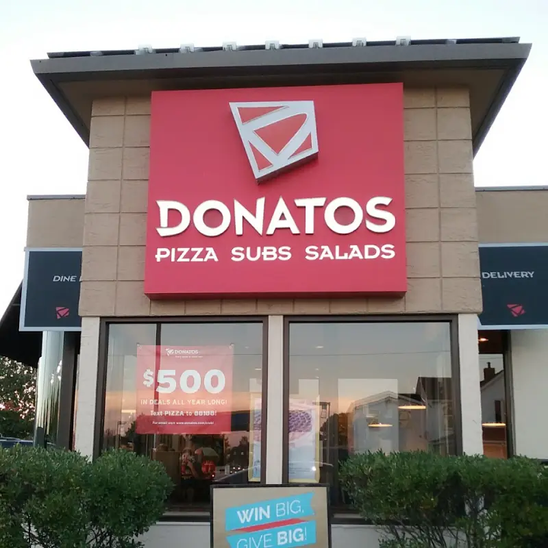 Donatos Pizza