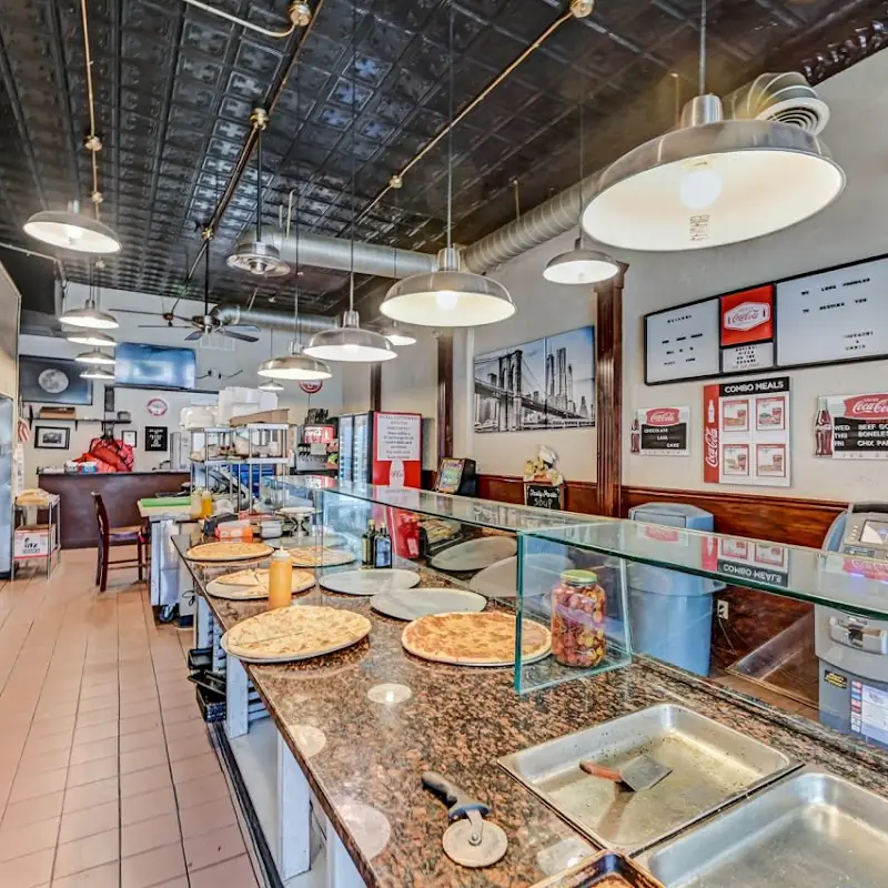 DaVinci Pizza on the Square