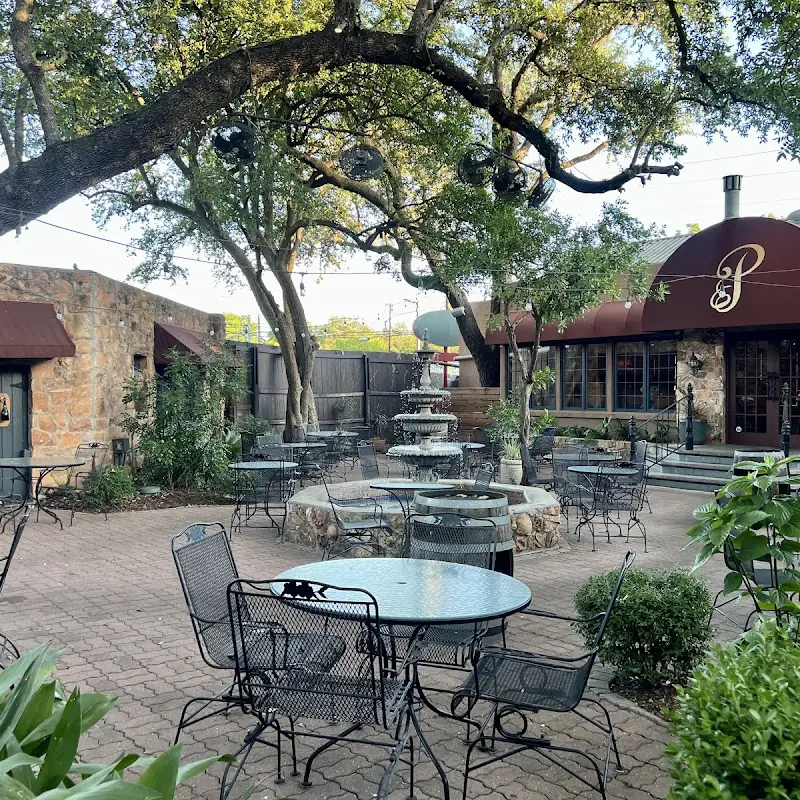 Palmer's Restaurant Bar & Courtyard