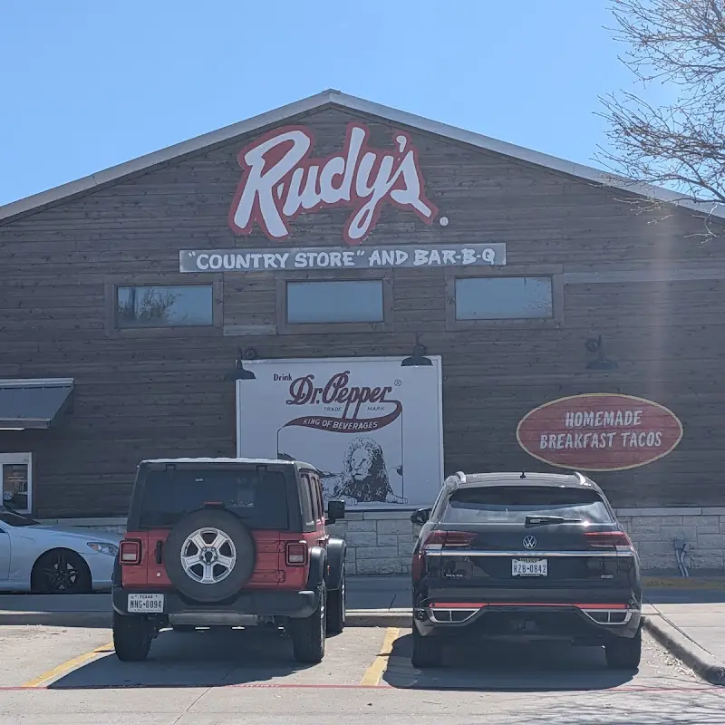 Rudy's "Country Store" and Bar-B-Q