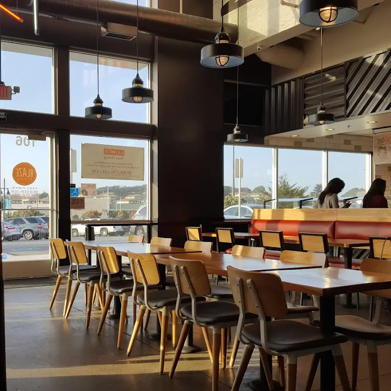 Blaze Pizza