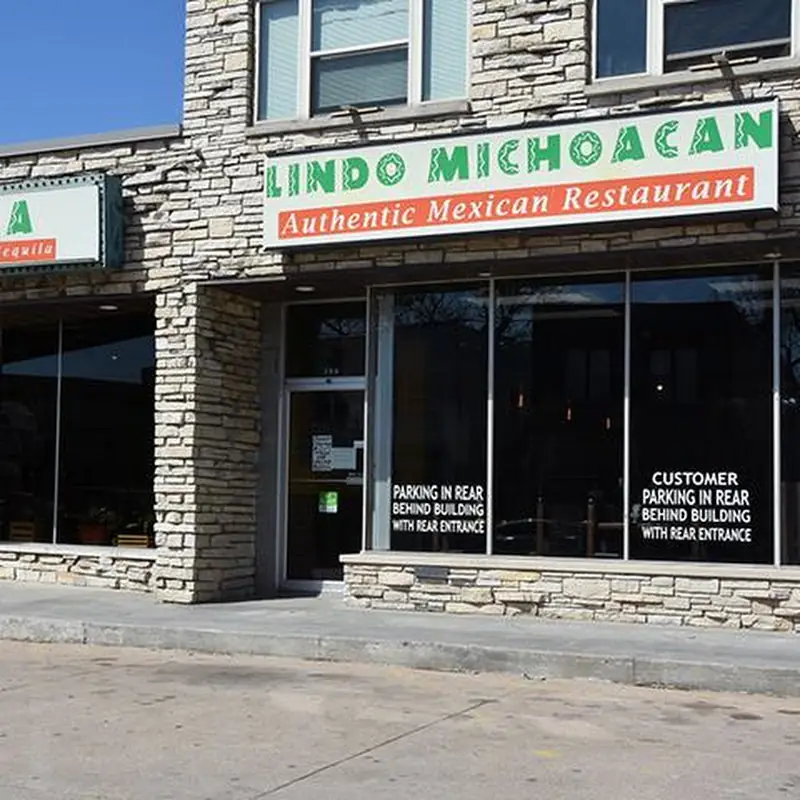 Lindo Mexican Restaurant & Supermarket