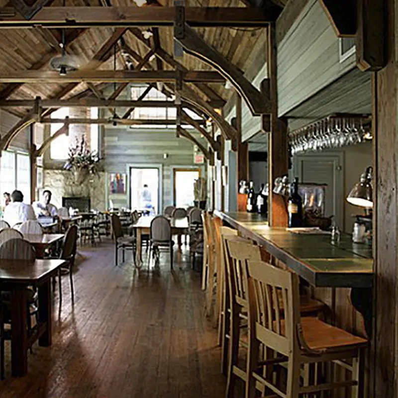 Huisache Grill