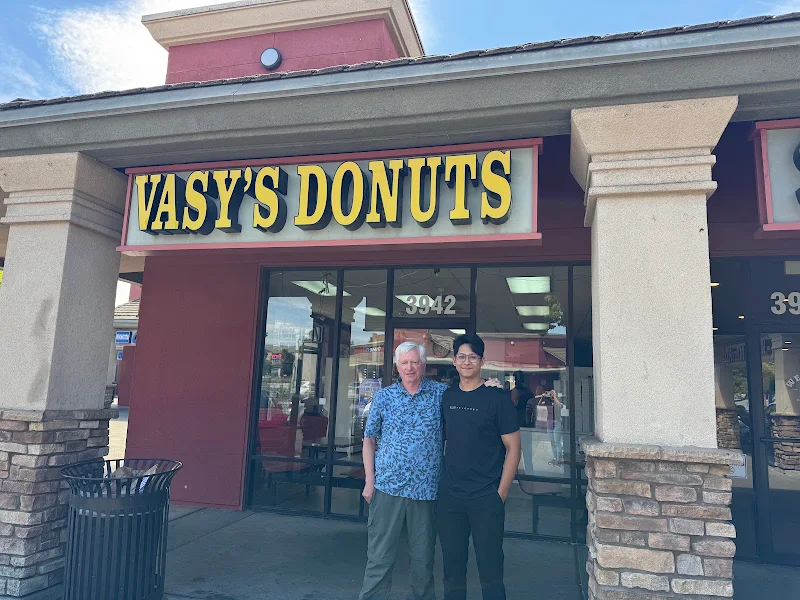 Vasy's Donut Shop