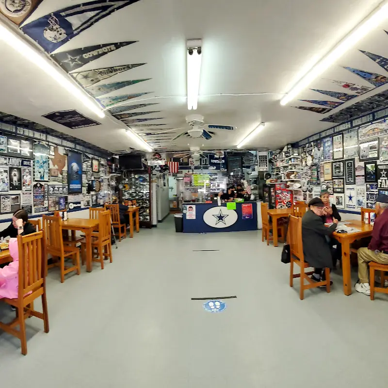 Martha's Café