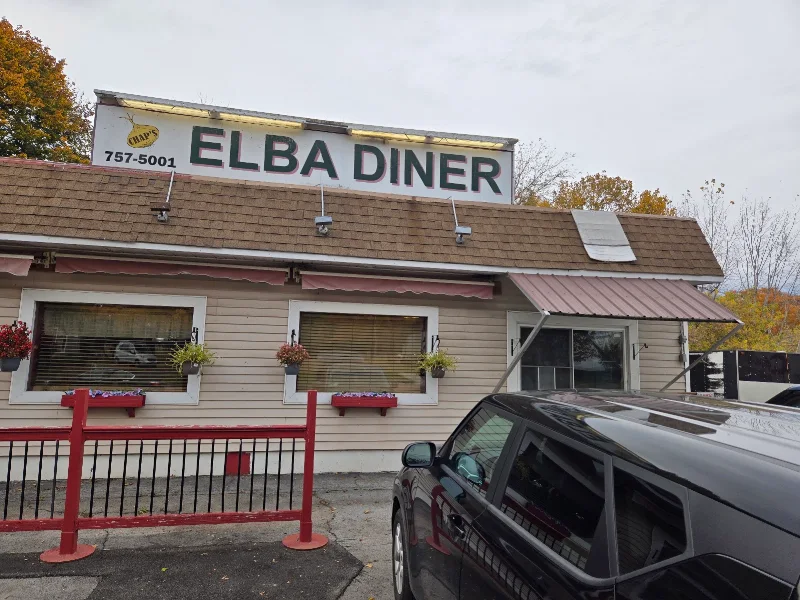 Chaps Elba Diner , catering and bakery