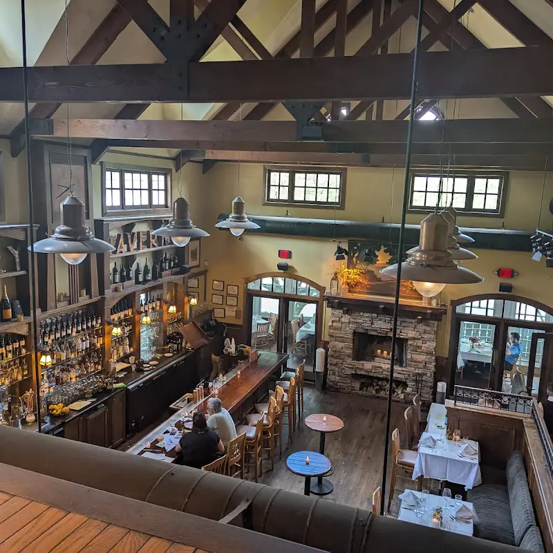 Huntley Taverne