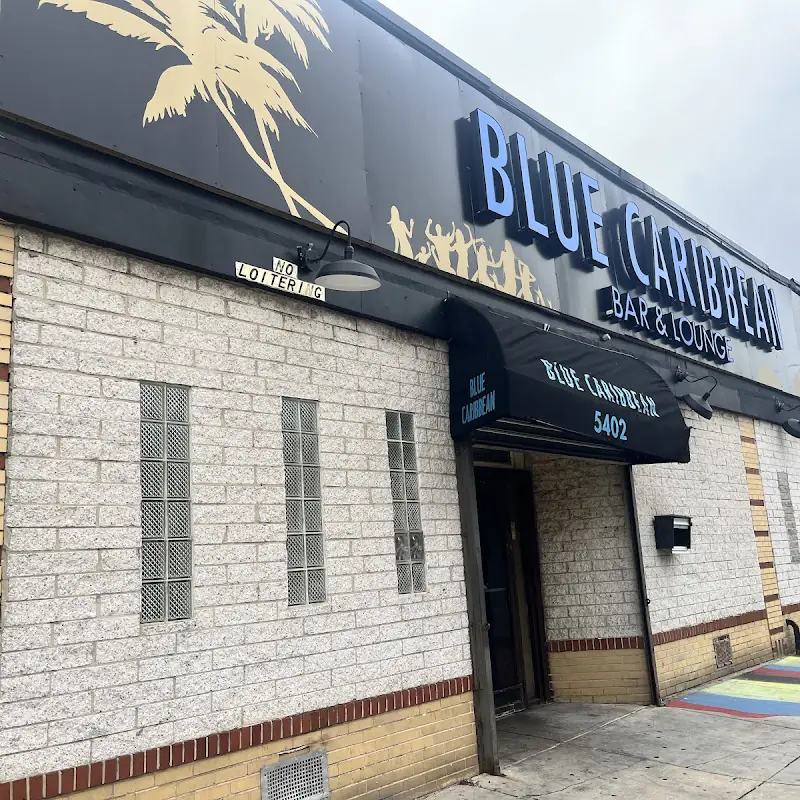 Royal Maroon Caribbean Carryout