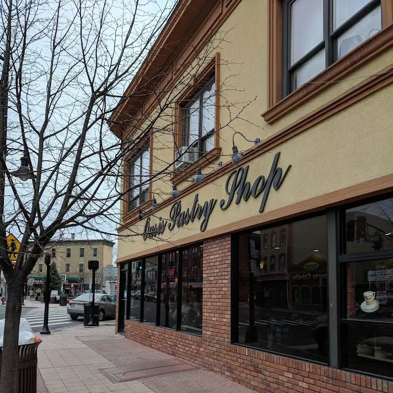 Oasis Pastry Shop