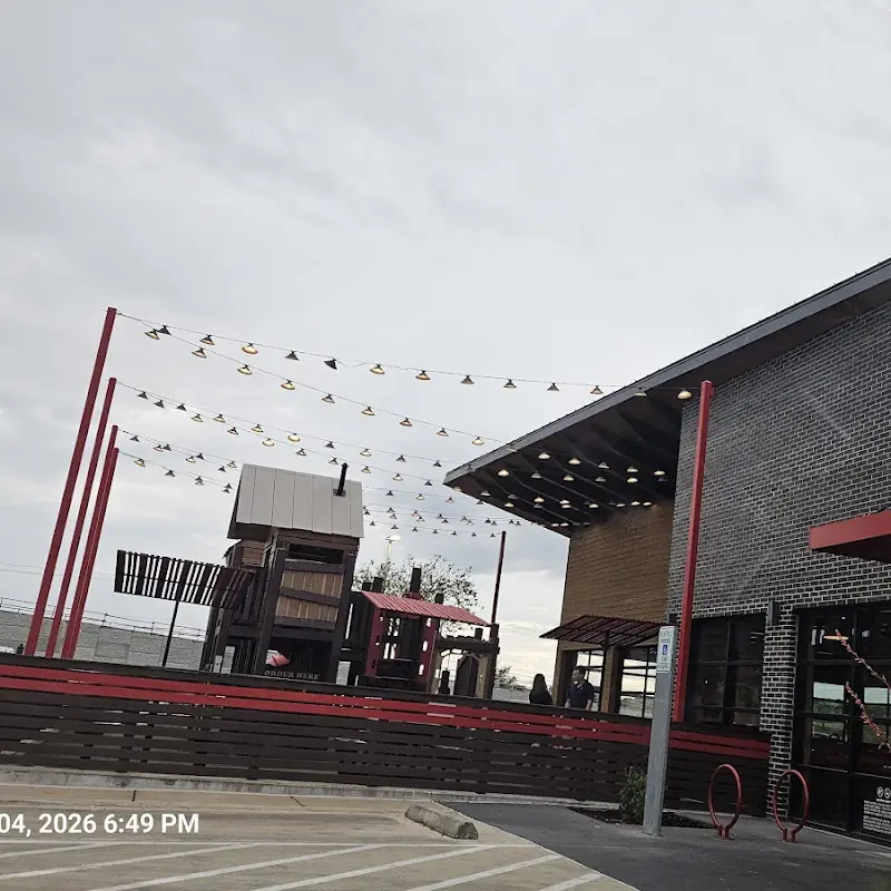 Hat Creek Burger Company