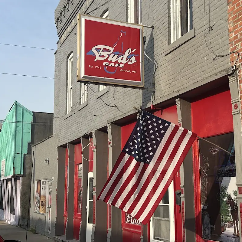 Bud's Cafe
