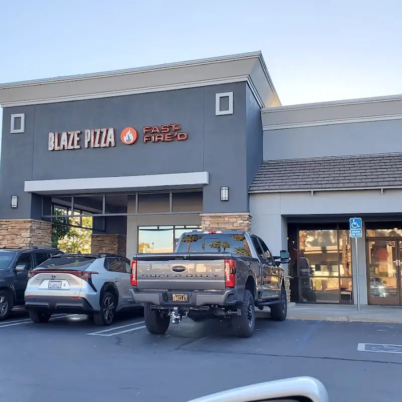 Blaze Pizza