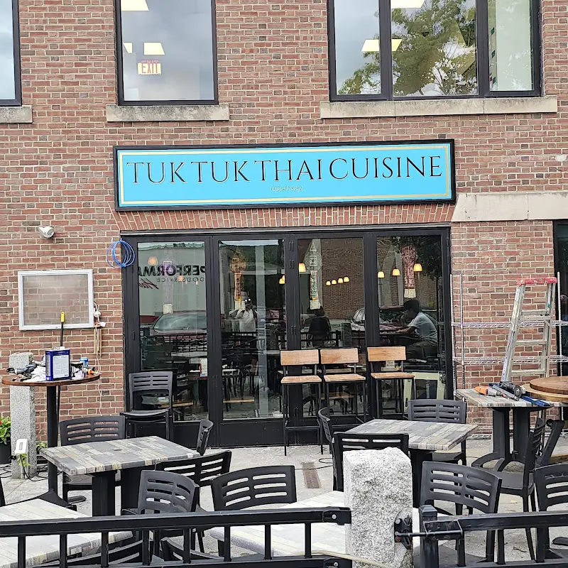 Tuk Tuk Thai Cuisine