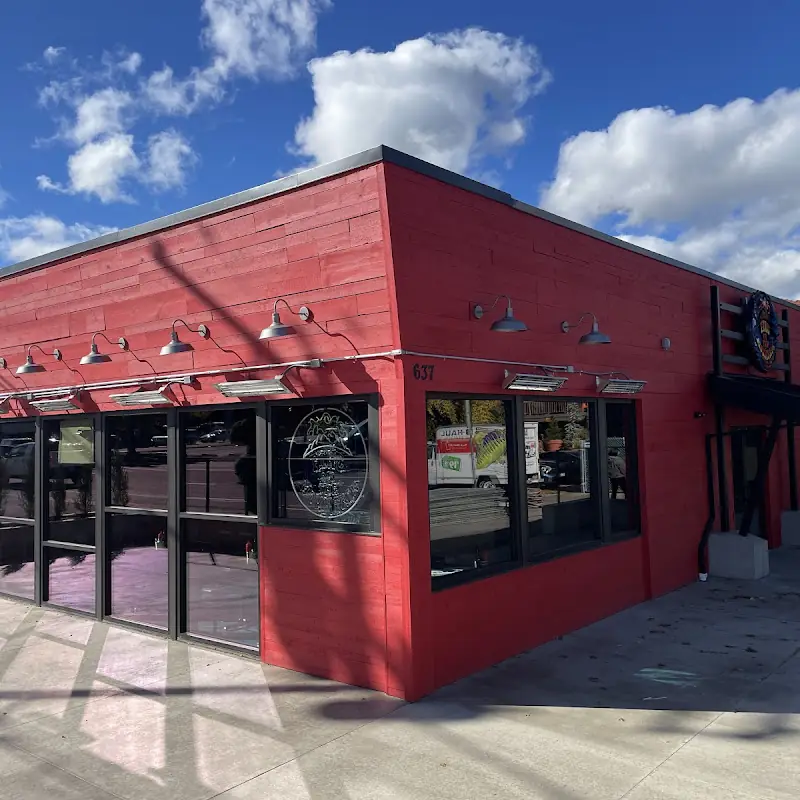 Fire on the Mountain Buffalo Wings | Bend