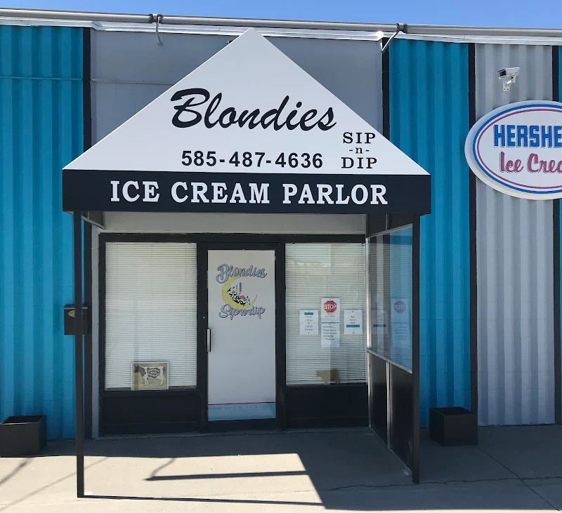 Blondies Sip-n-Dip